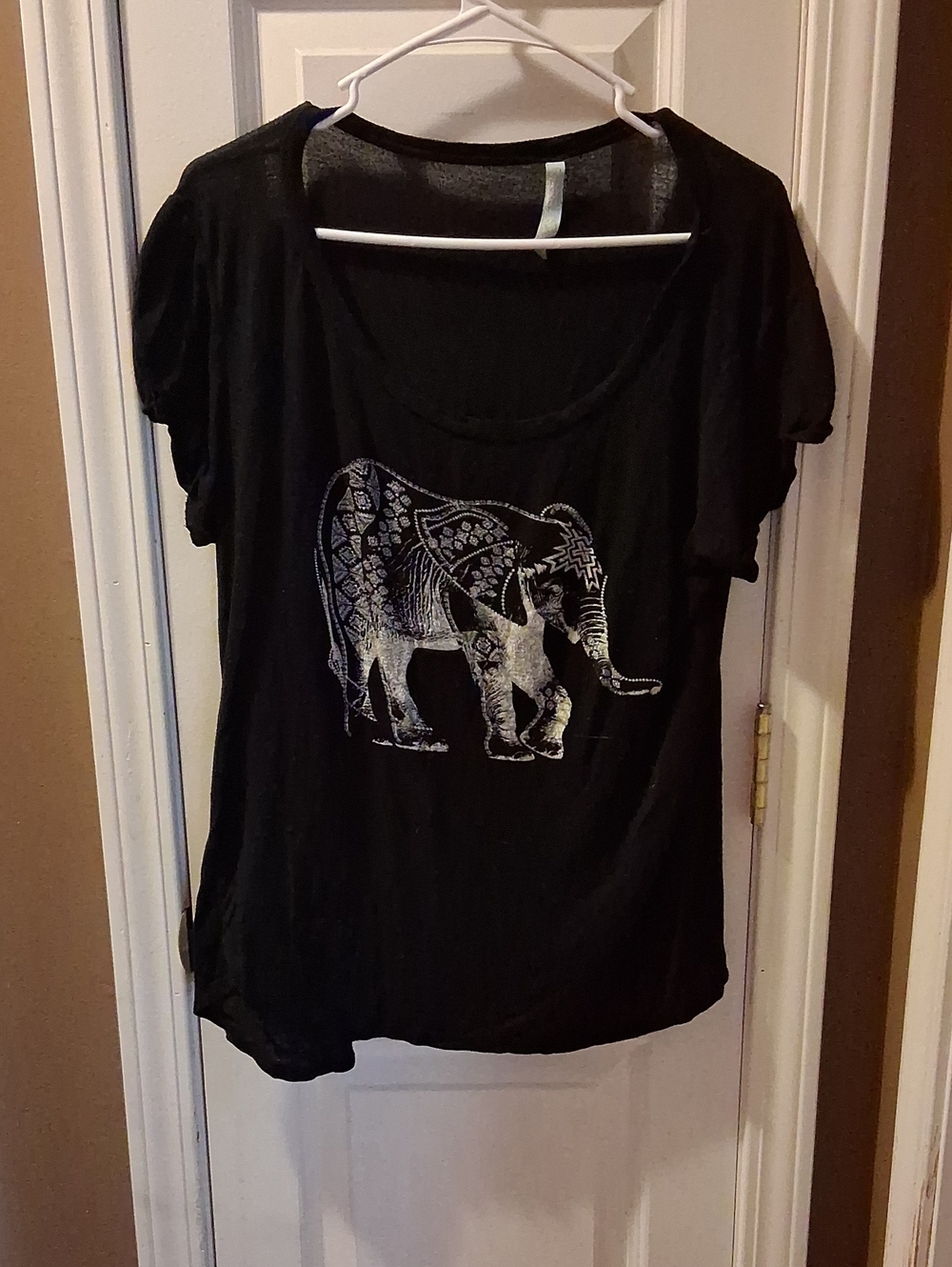 Black Women's Scoop Neck Tee with Silver Elephant Print